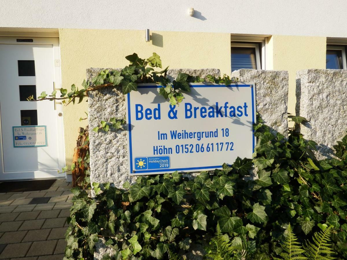 Bed & Breakfast Енген Екстериор снимка
